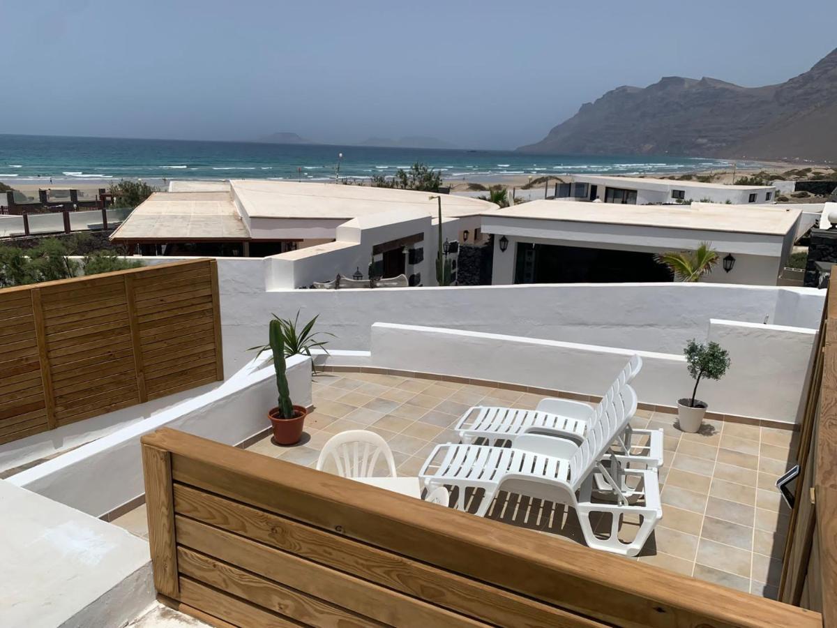 Apartment In Famara Beach Teguise  Dış mekan fotoğraf